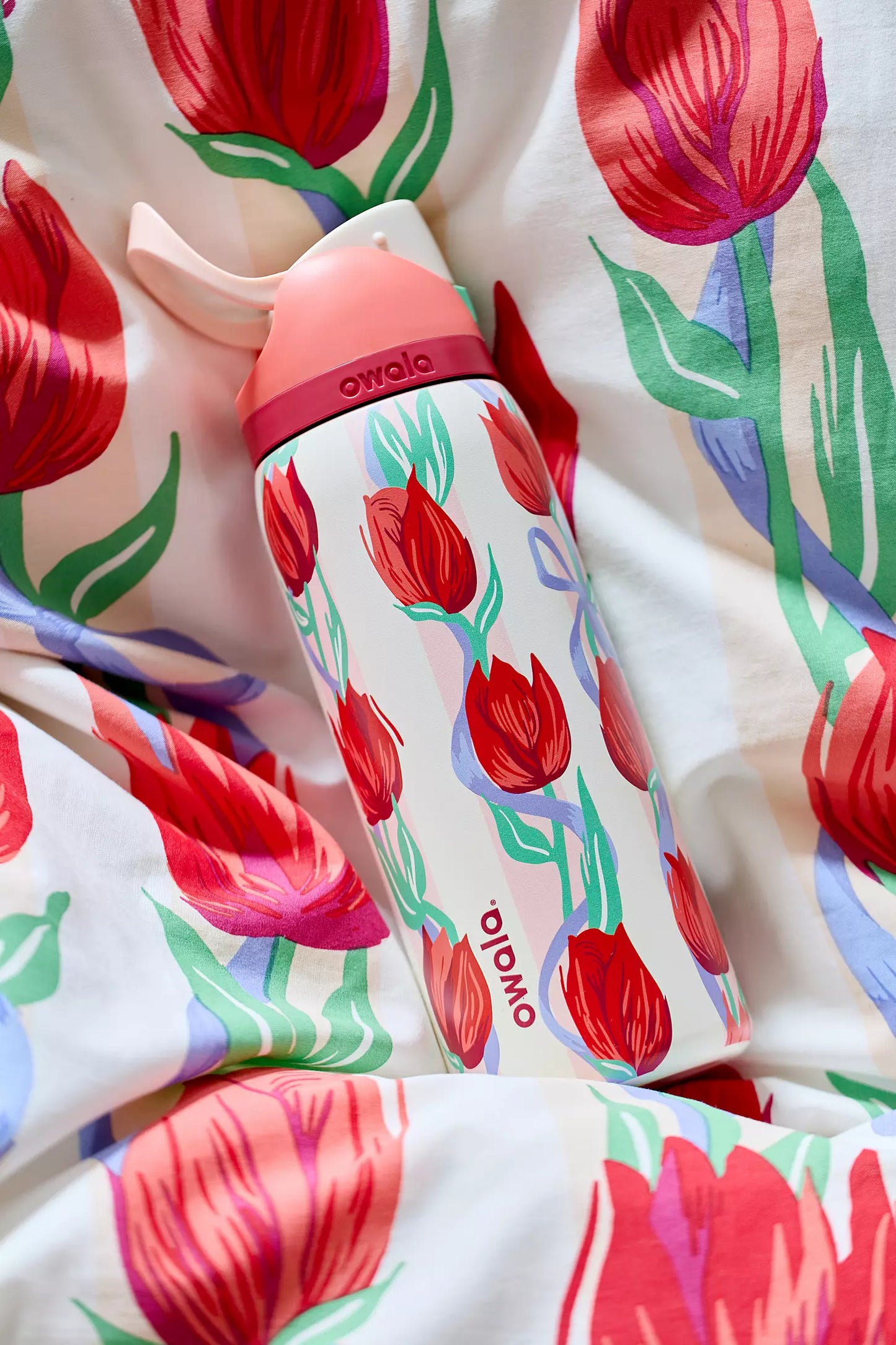PREVENTA Owala FreeSip® 32oz - Edición Tulip Bouquet Exclusivo UO