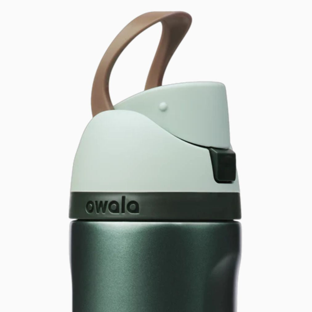 Owala FreeSip® - 24oz | 709 mL - Edición Navideña