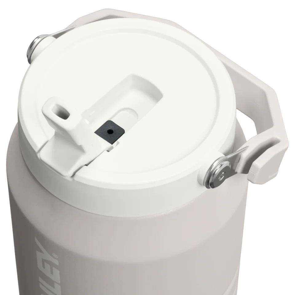 Stanley The IceFlow™ Flip Straw Jug | 64 OZ